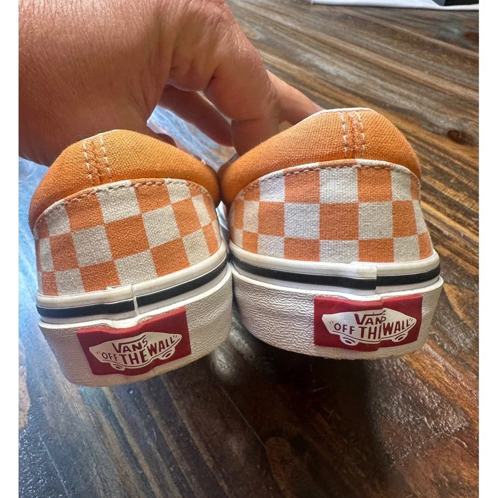 Vans style item